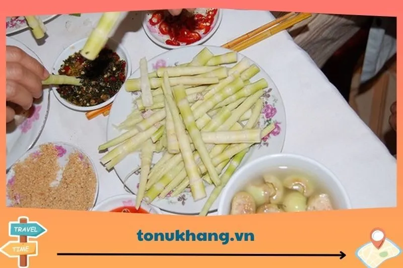 Thưởng thức đặc sản ở thác Tú Sơn